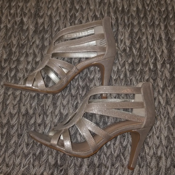 Kelly & Katie heels - Picture 5 of 6